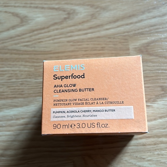 Elemis Superfood AHA Glow Cleansing Butter, BNIB - Picture 2 of 5
